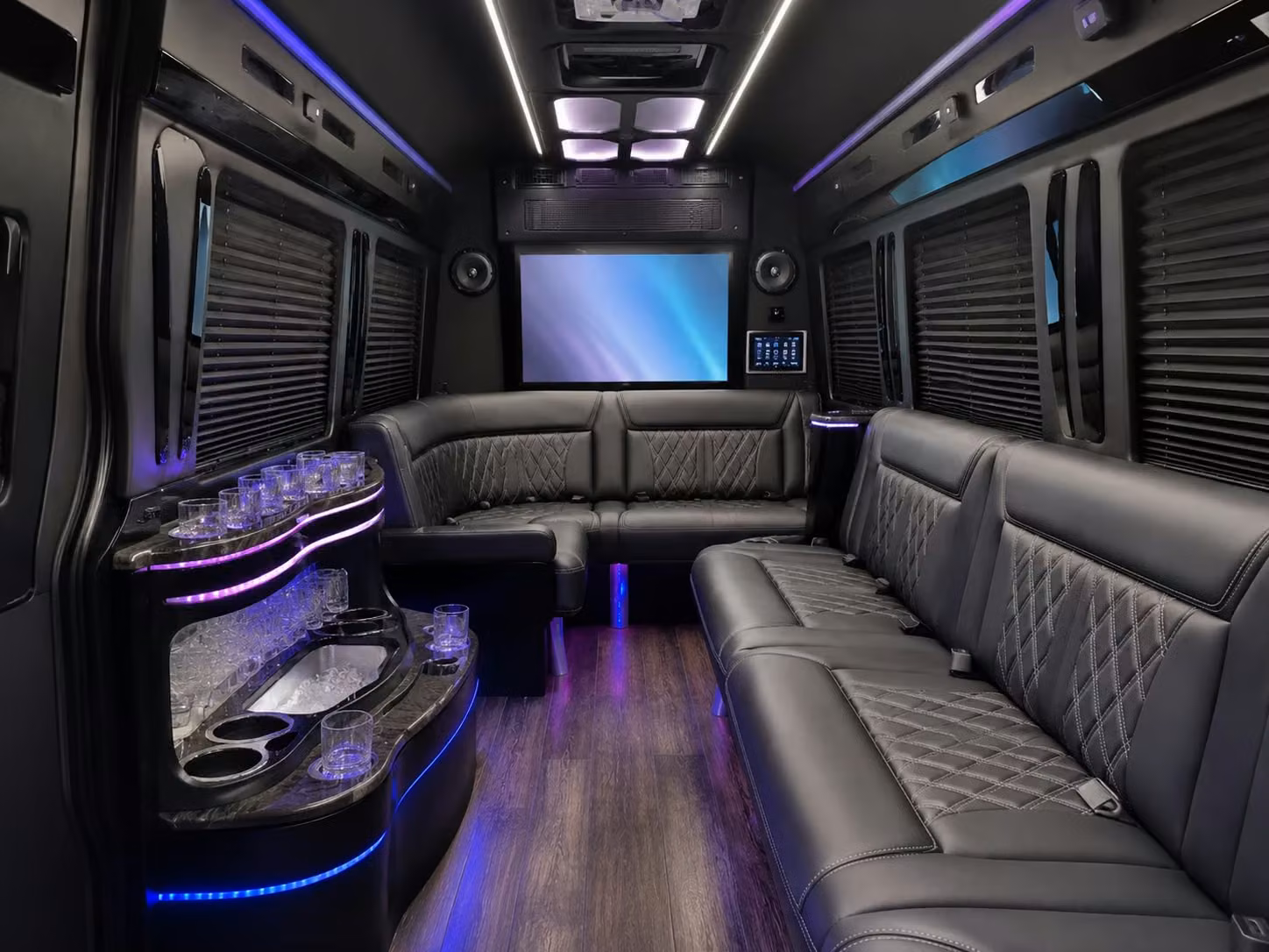 group airport transfers to jfk laguardia and newark from brooklyn